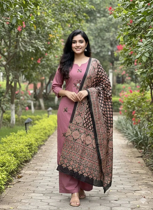 Onion Pink Pure Cotton Printed Suit Set with Dupatta